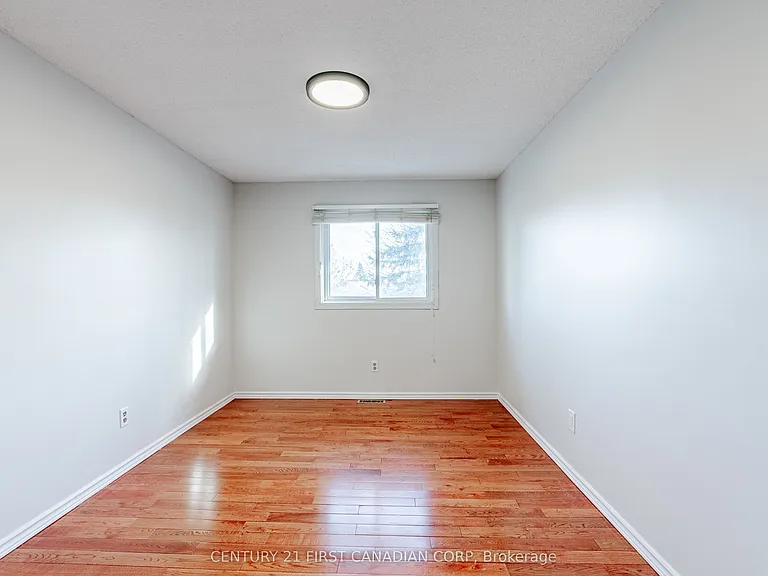 160 Conway Dr #7 — Photo 21