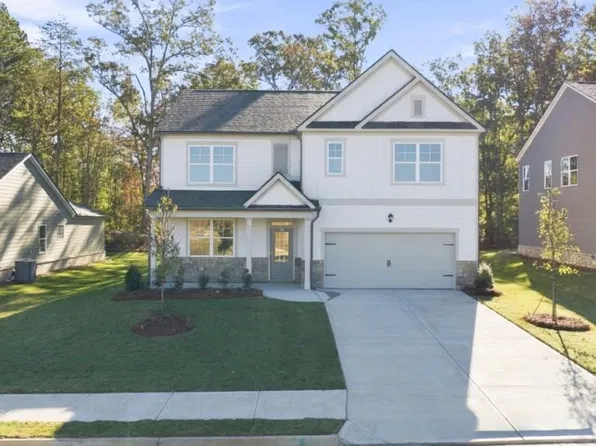 44 Hampshire Ct, Cartersville, GA 30120
