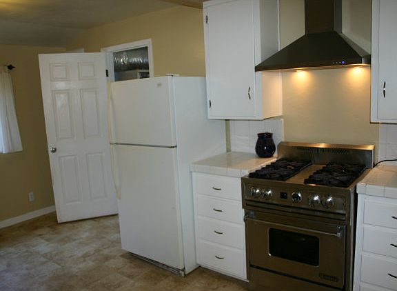 5th image of 7570 Hanna St