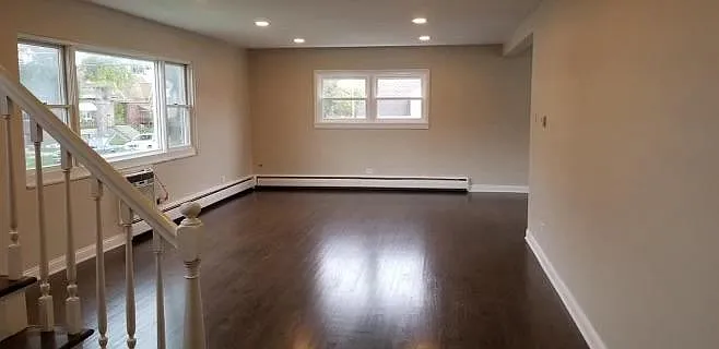 8923 Southview Ave #1S — Photo 3