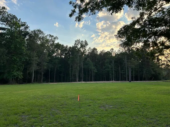 545 Scruggs Rd, Sumrall, MS 39482
