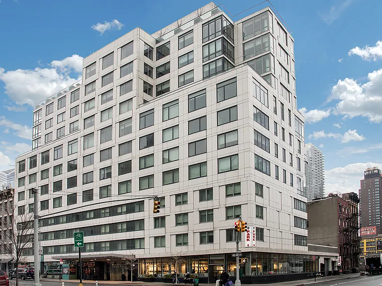 515 9th Ave #10J — Photo 12