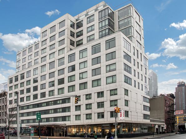 515 9th Ave #10J