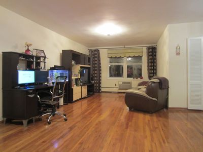 2373 Ocean Pkwy APT 2G, Brooklyn, NY, 11223