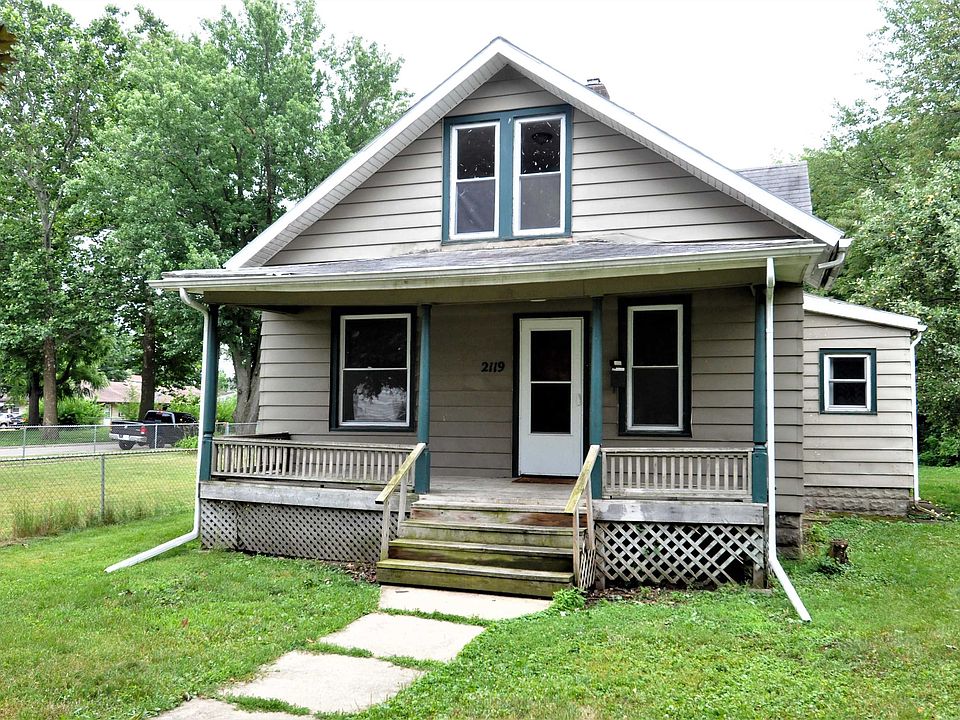 1st image of 2119 18th Ave