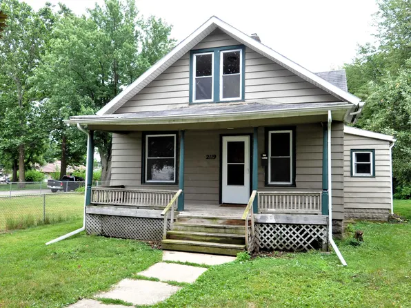 2119 18th Ave, Rockford, IL 61104