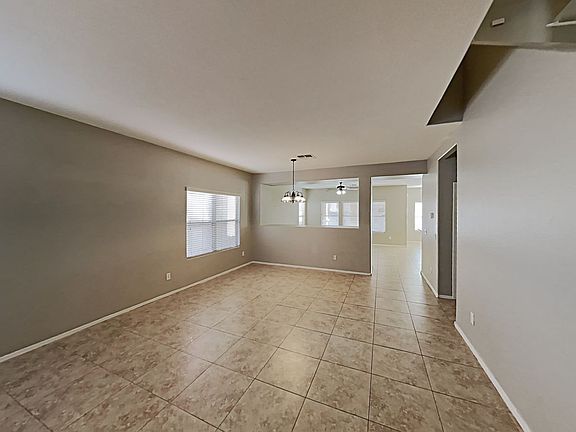 5th image of 21181 E Stonecrest Dr