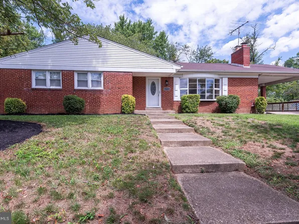 5902 Arbroath Dr, Clinton, MD 20735