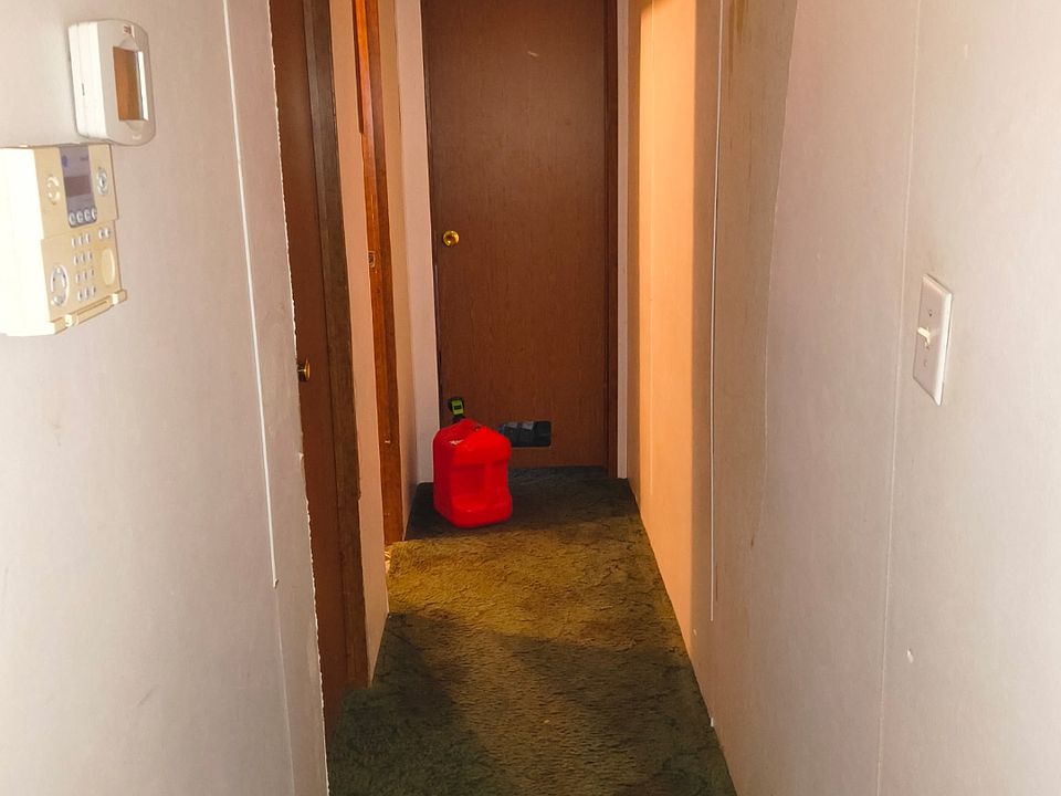 1st image of 7600 W Military Dr