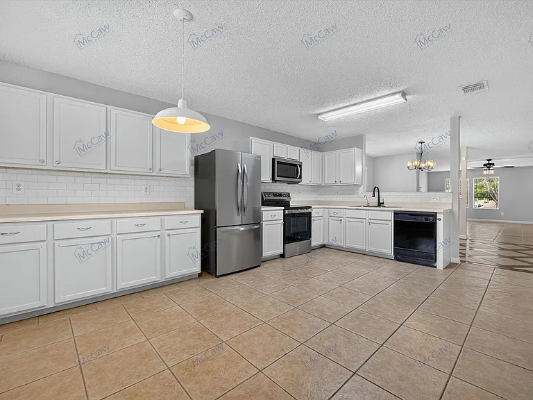 5408 Lansdowne Ave — Photo 8
