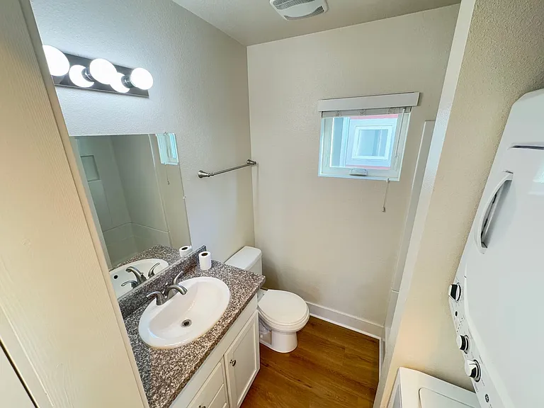 164 176 S Mallagh Street 204 #206 — Photo 7