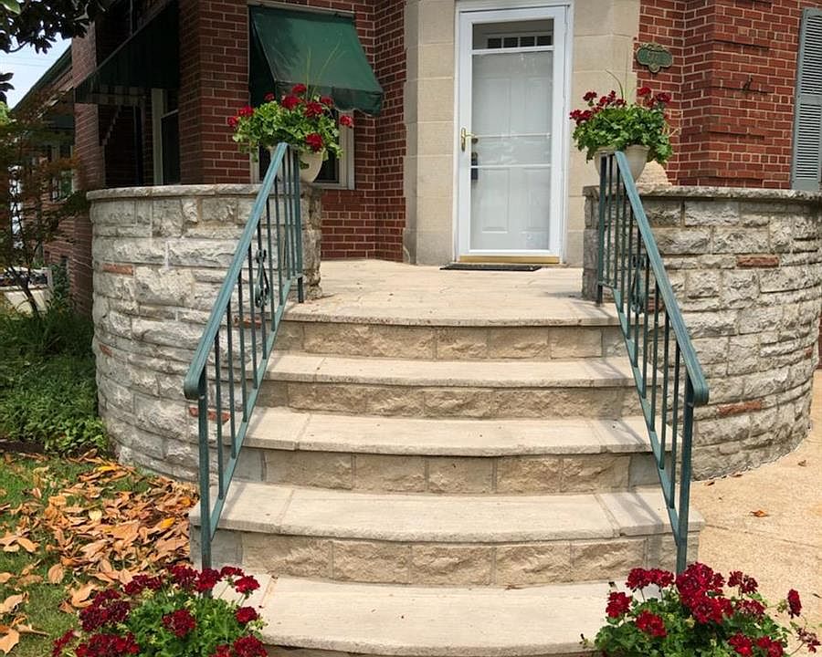 1st image of 6771 Devonshire Ave