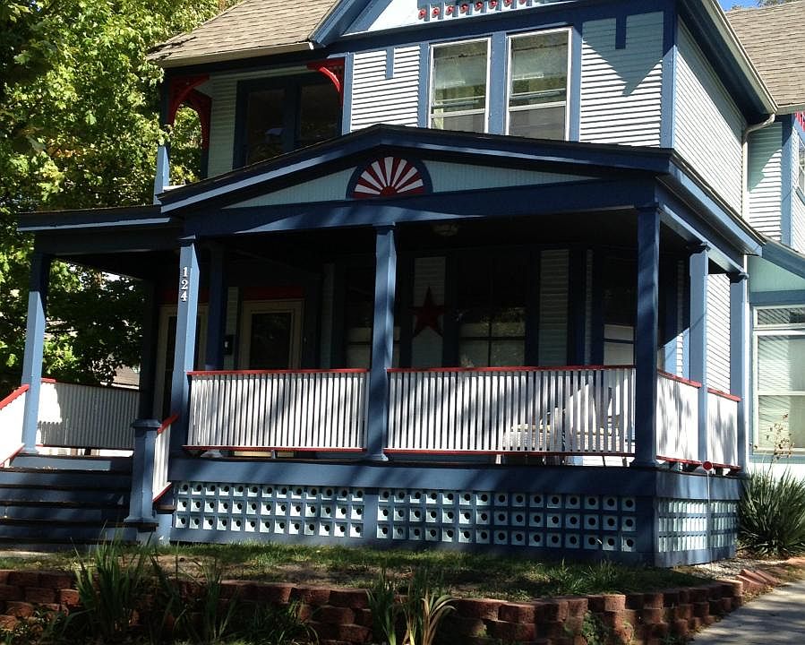 Large windows on the front are in #2