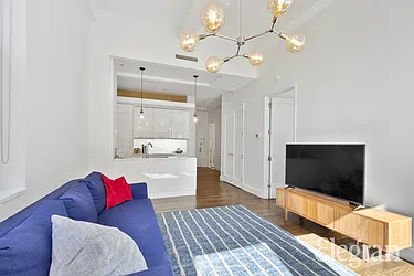 Rented by (Legacy) Elegran