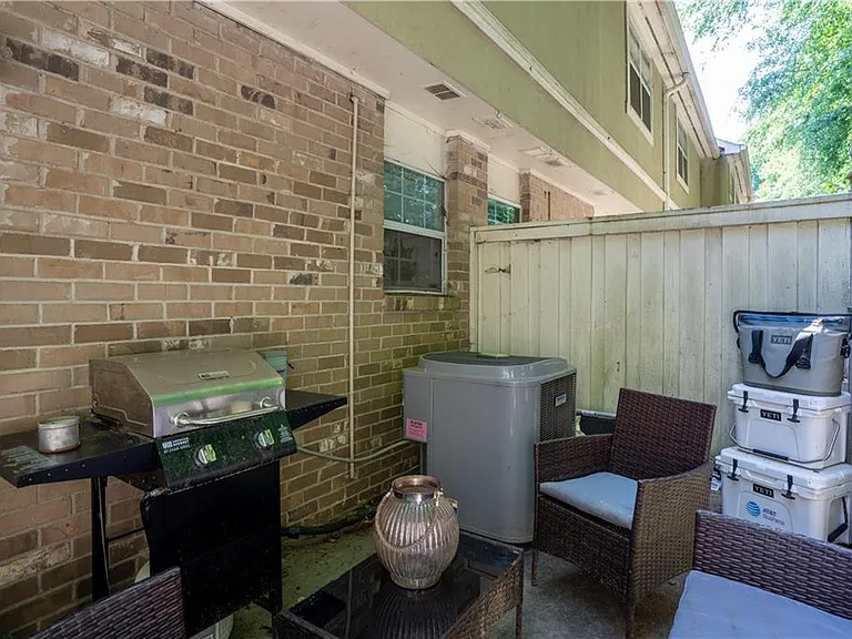6900 Roswell Rd #N13 — Photo 45