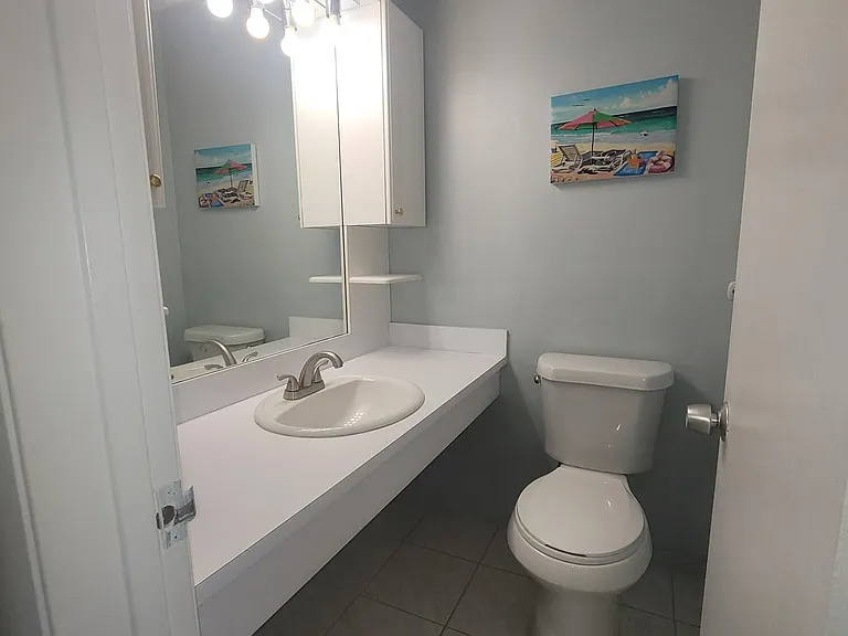 1818 Rodman St #2C — Photo 25