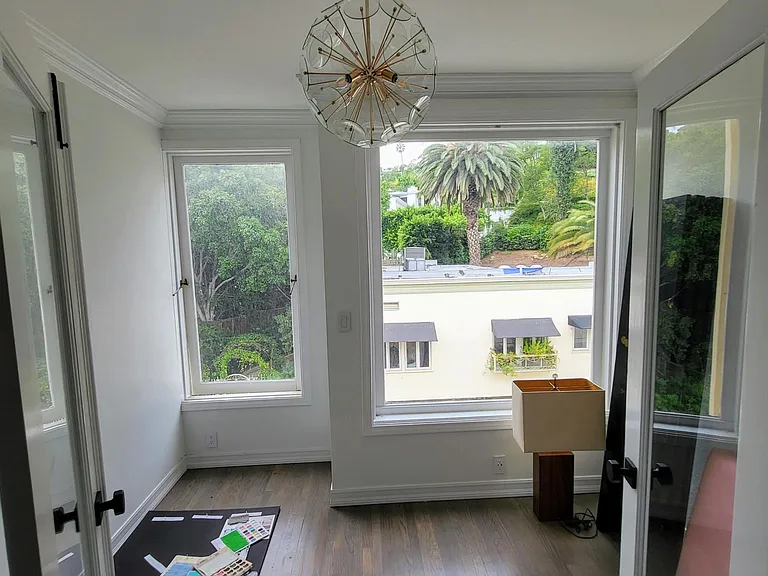 Guest Bedroom sitting area
