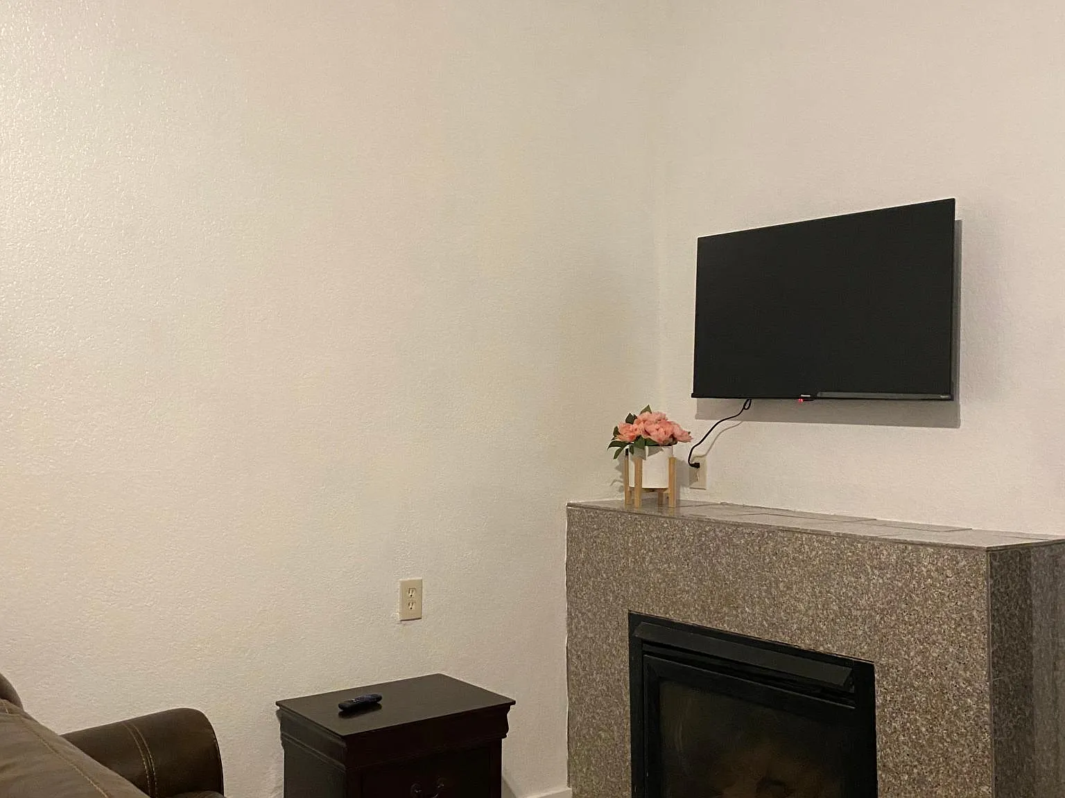 Studio, 271 sqft, $1,275 — Photo 2