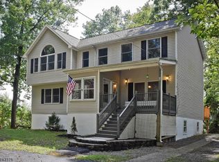 28 Greendell Rd, Newton, NJ 07860