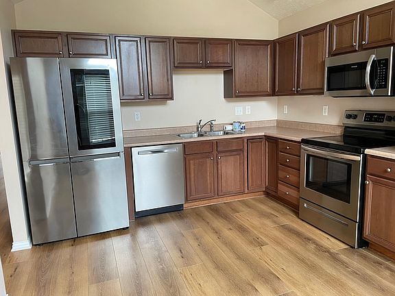 New stainless steel appliances in 2021