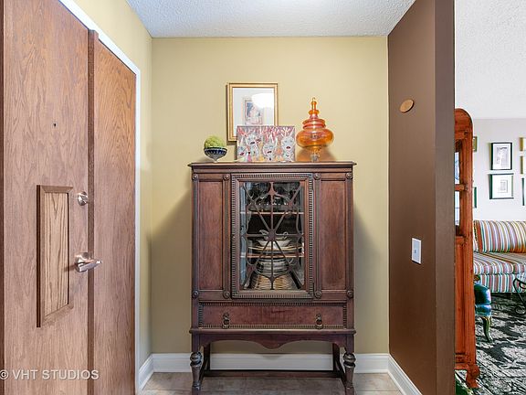 2nd image of 4170 N Marine Dr APT 20M