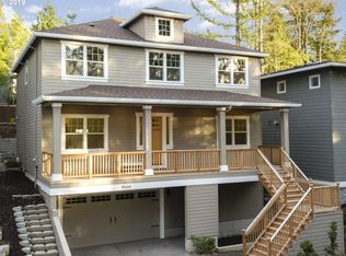 8564 SW 47th Ave, Portland, OR 97219