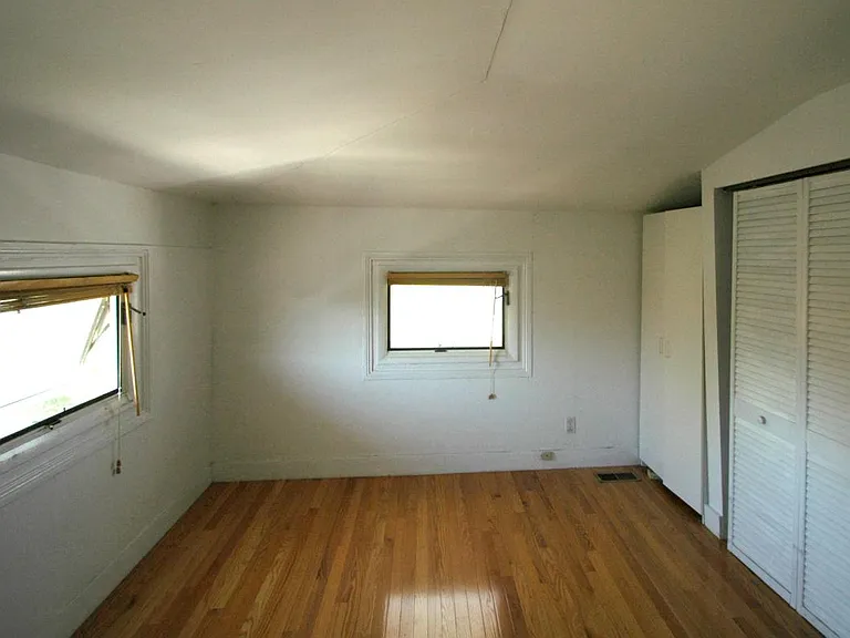 69 Pearl St #3 — Photo 15