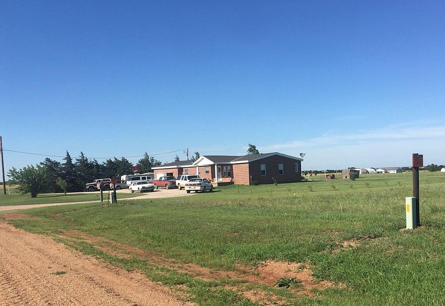 2nd image of 780 N Springdale Rd