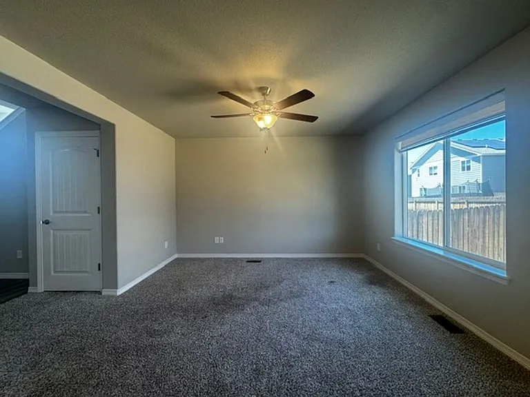 5338 Kingscote Dr — Photo 5