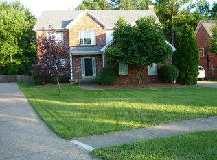 10512 Edgewater Rd, Louisville, KY 40223