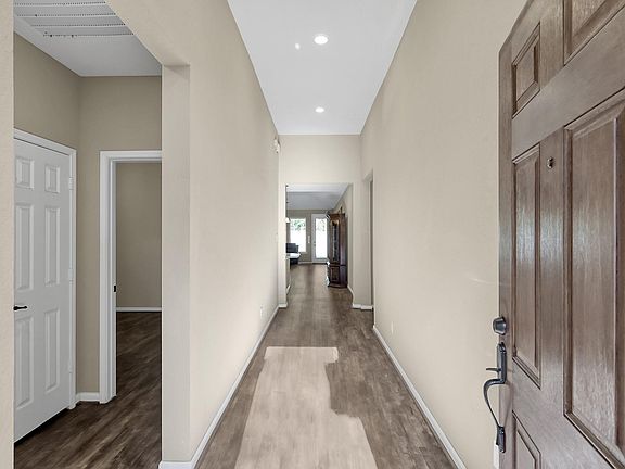 5th image of 2026 Parnevik Pl