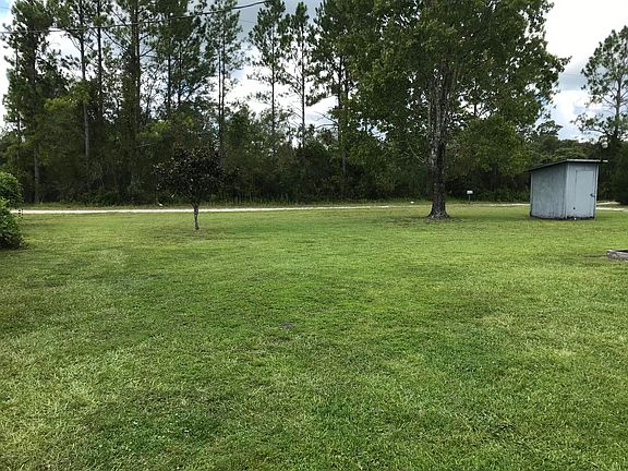 4th image of 120 Bostwick Park Dr