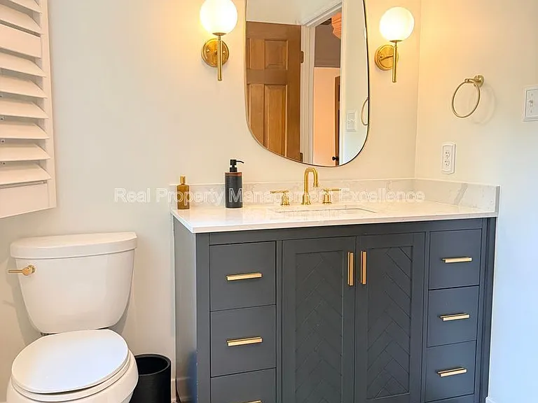 1208 Nottingham Dr — Photo 33
