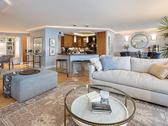 3rd image of 1212 N Lake Shore Dr APT 24BN