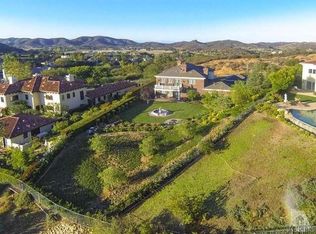 162 Queens Garden Dr, Thousand Oaks, CA 91361
