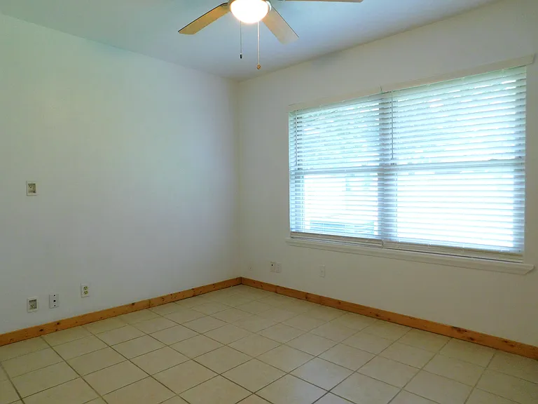3507 Hummingbird Ln — Photo 13