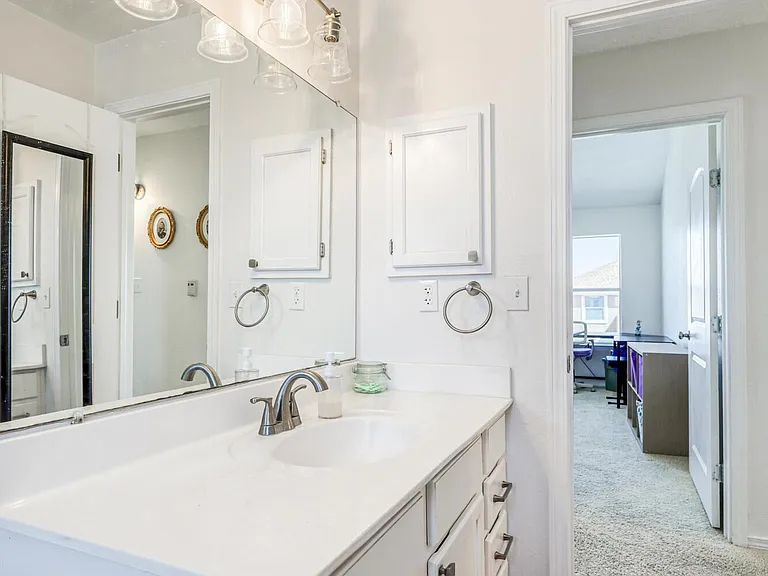 10904 Duster Dr — Photo 56