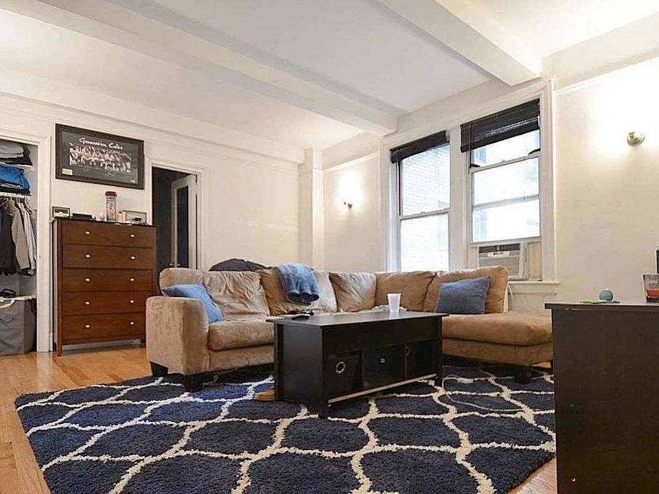 1st image of 200 W 70th St APT 7A