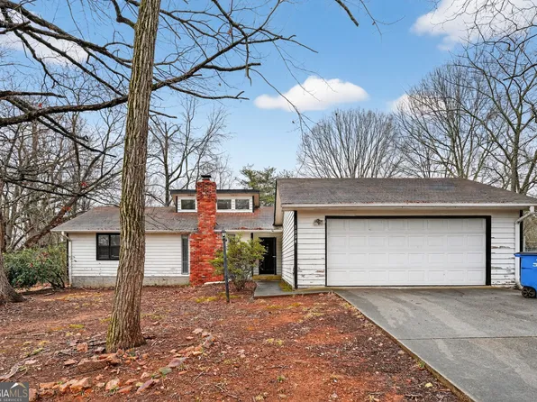 1004 Fairview Rd, Ellenwood, GA 30294