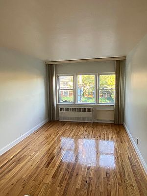 1st image of 21-30 Clintonville St #2