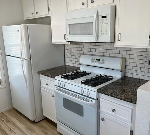 3rd image of 13006 Wimberly Sq Unit 2