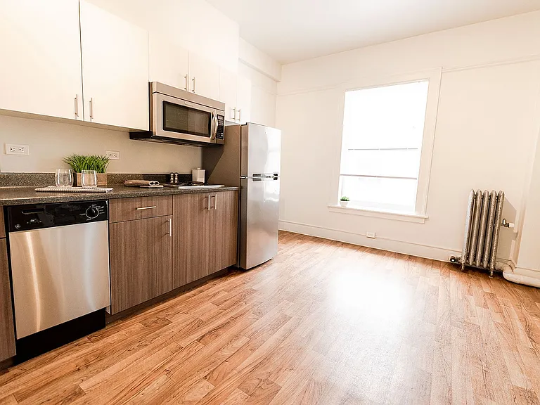Addison on Fourth Apartments — Photo 6