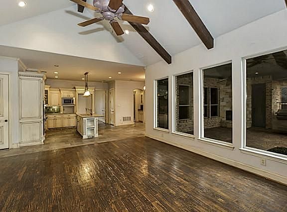 5th image of 168 Stoneleigh Dr