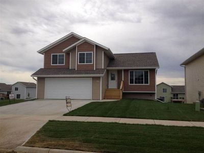 1589 Ashlynd Ct, Iowa City, IA, 52240