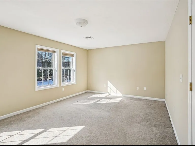 18 Alden Dr — Photo 6