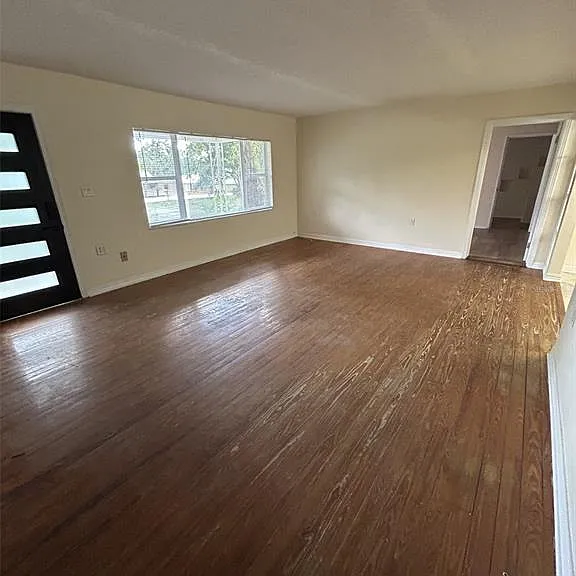 2899 E Crooked Lake Dr — Photo 3