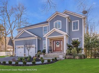 604 Woodland Rd, West Allenhurst, NJ 07711