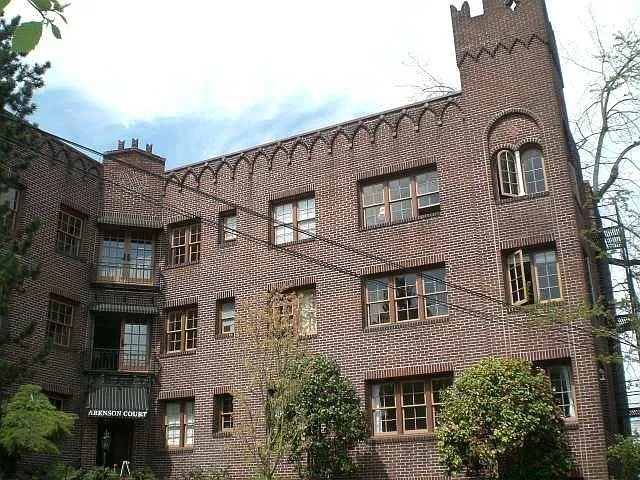 2533 NW Marshall St APT 102 photo 1