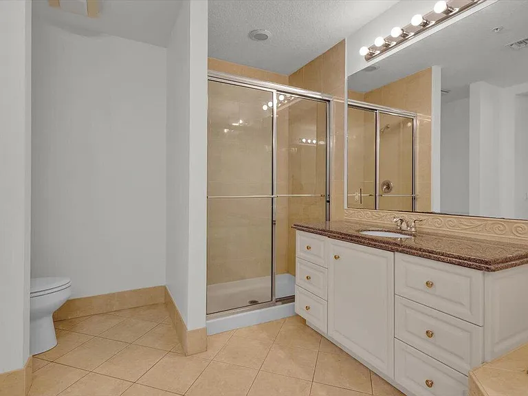 5 Harbour Isle Dr E #103 — Photo 22