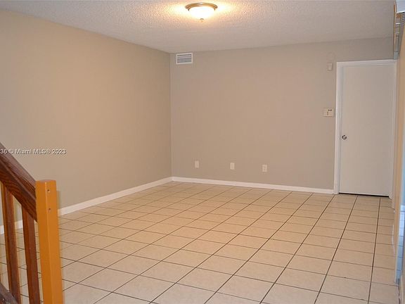 4th image of 8401 N Coral Cir